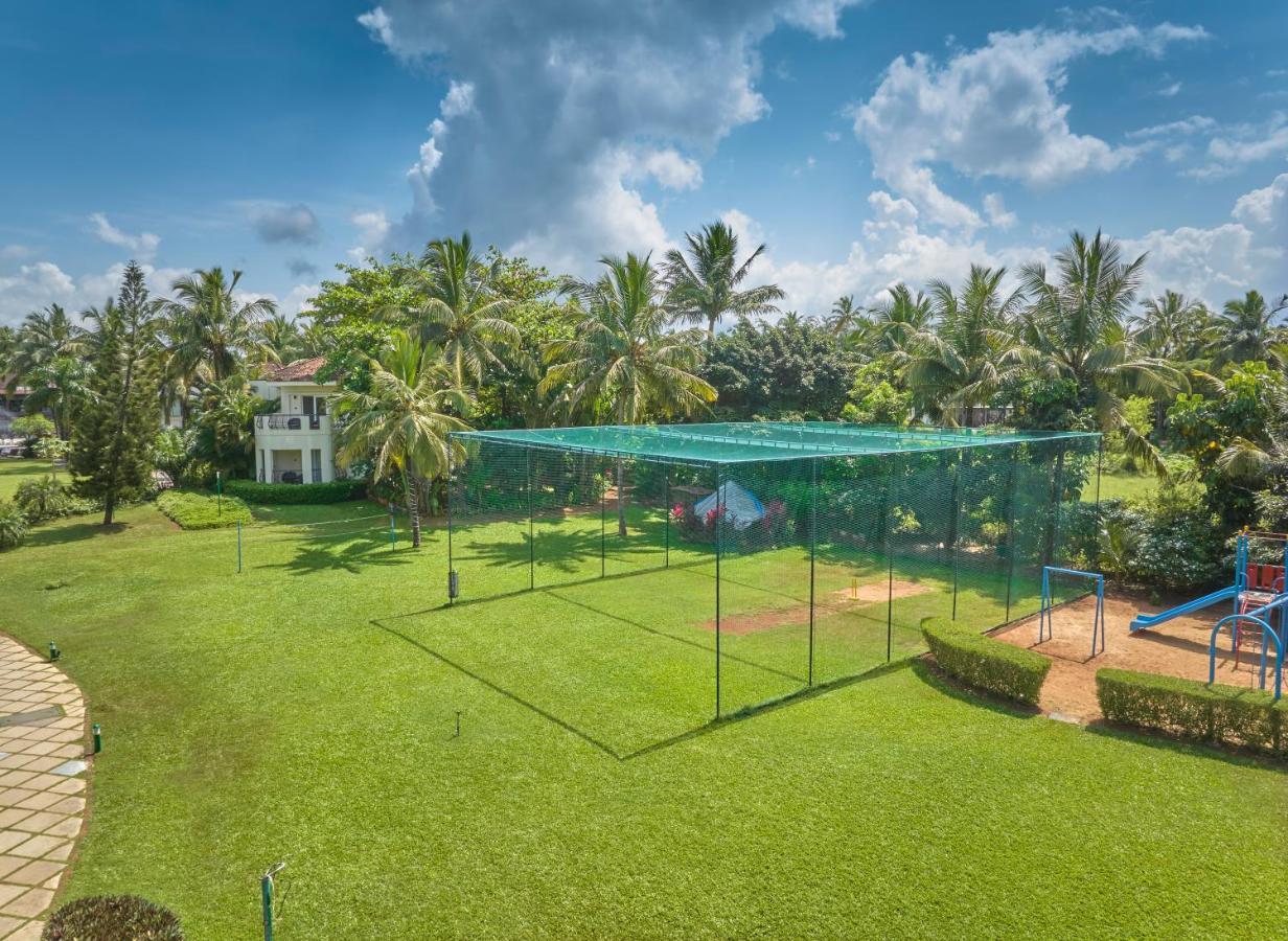 Royal Orchid Beach Resort&Spa, Utorda Beach Goa Zewnętrze zdjęcie