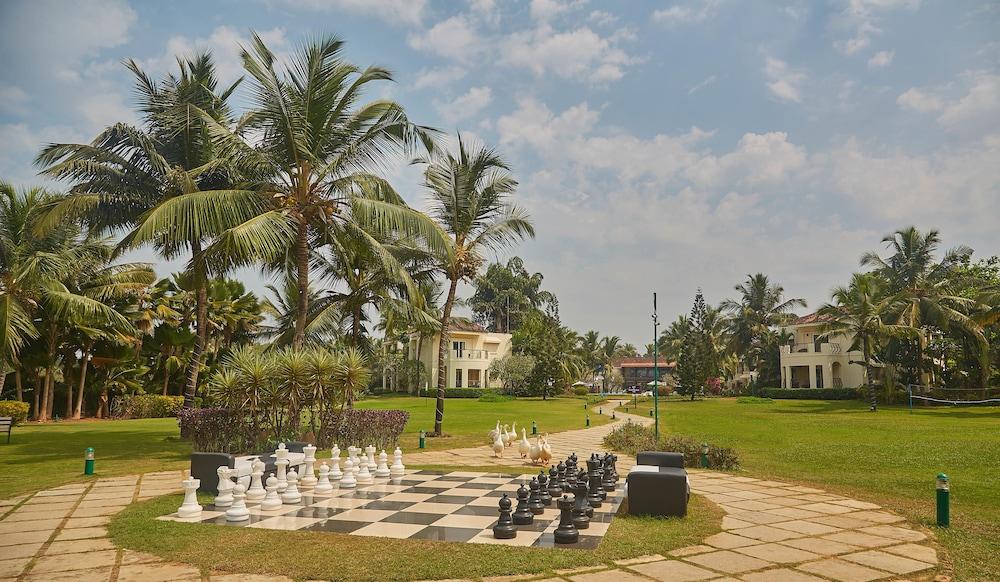 Royal Orchid Beach Resort&Spa, Utorda Beach Goa Zewnętrze zdjęcie
