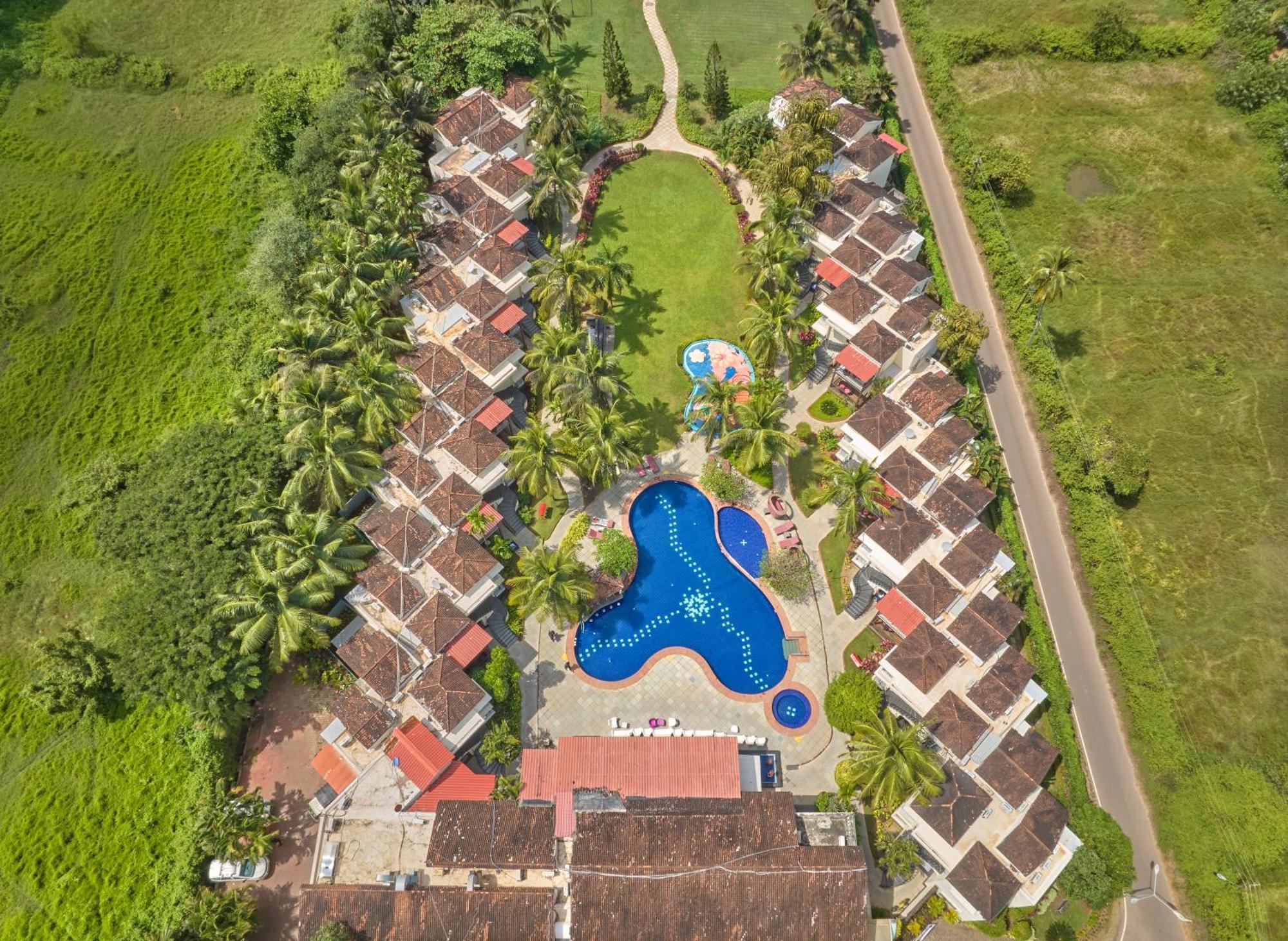 Royal Orchid Beach Resort&Spa, Utorda Beach Goa Zewnętrze zdjęcie