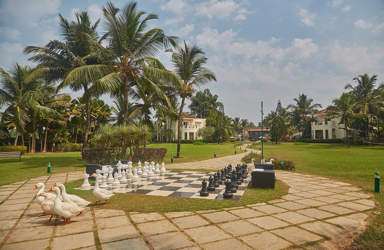 Royal Orchid Beach Resort&Spa, Utorda Beach Goa Zewnętrze zdjęcie